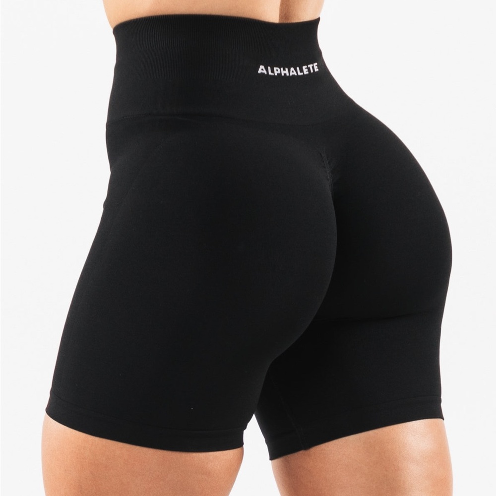 Alphalete Amplify Shorts